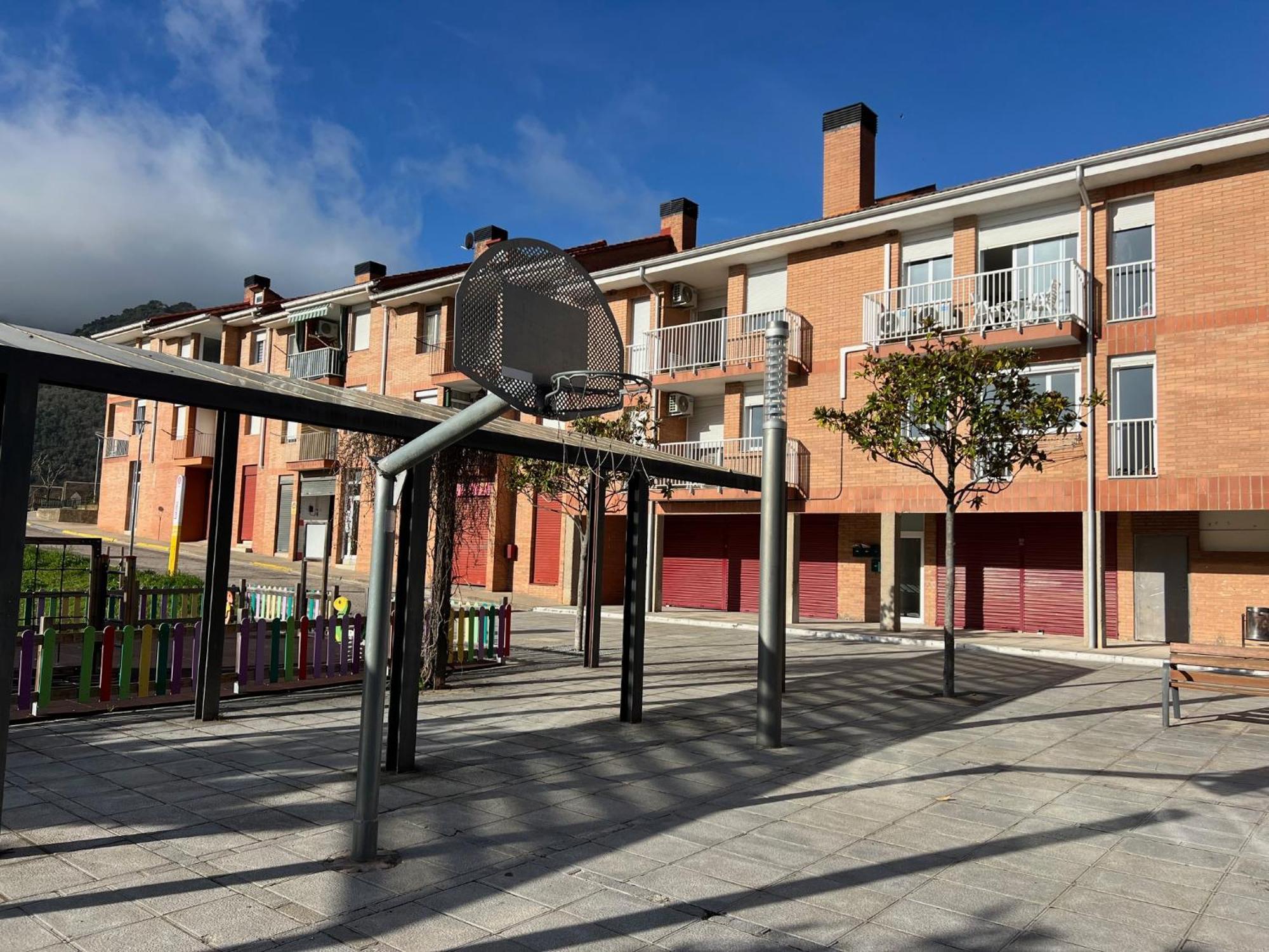 Apartament Acollidor Al Bergueda 6P Sant Jordi de Cercs Экстерьер фото